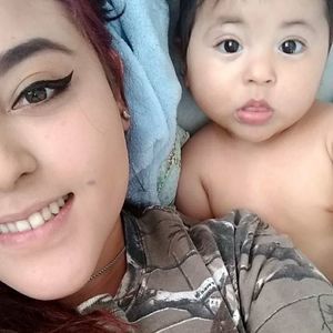 Meet your Posher, Casandra